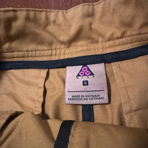 Nike ACG Cargo Pants - Picture 4 of 4